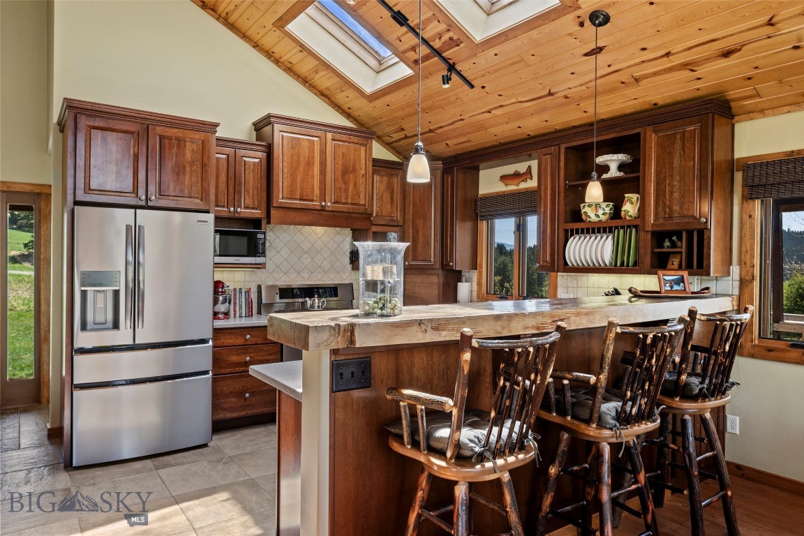 585 Bridger Woods Road Property Photo 22