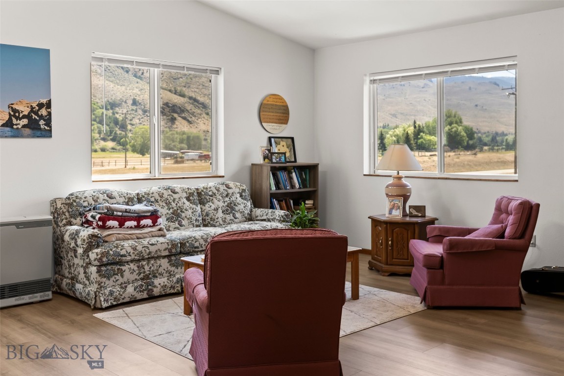 1065 Us Highway 89 S Property Photo 35