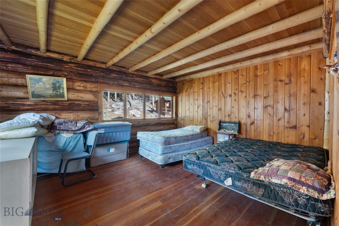 220 High Valley Road Property Photo 8