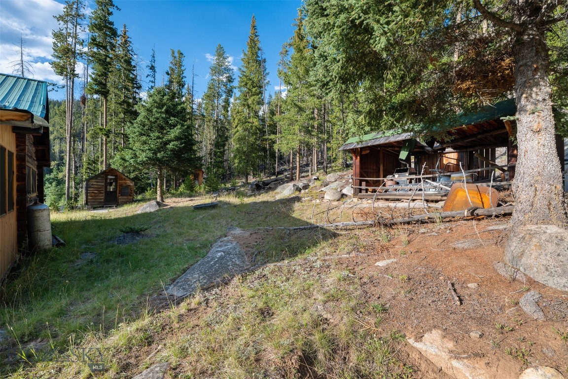 220 High Valley Road Property Photo 10