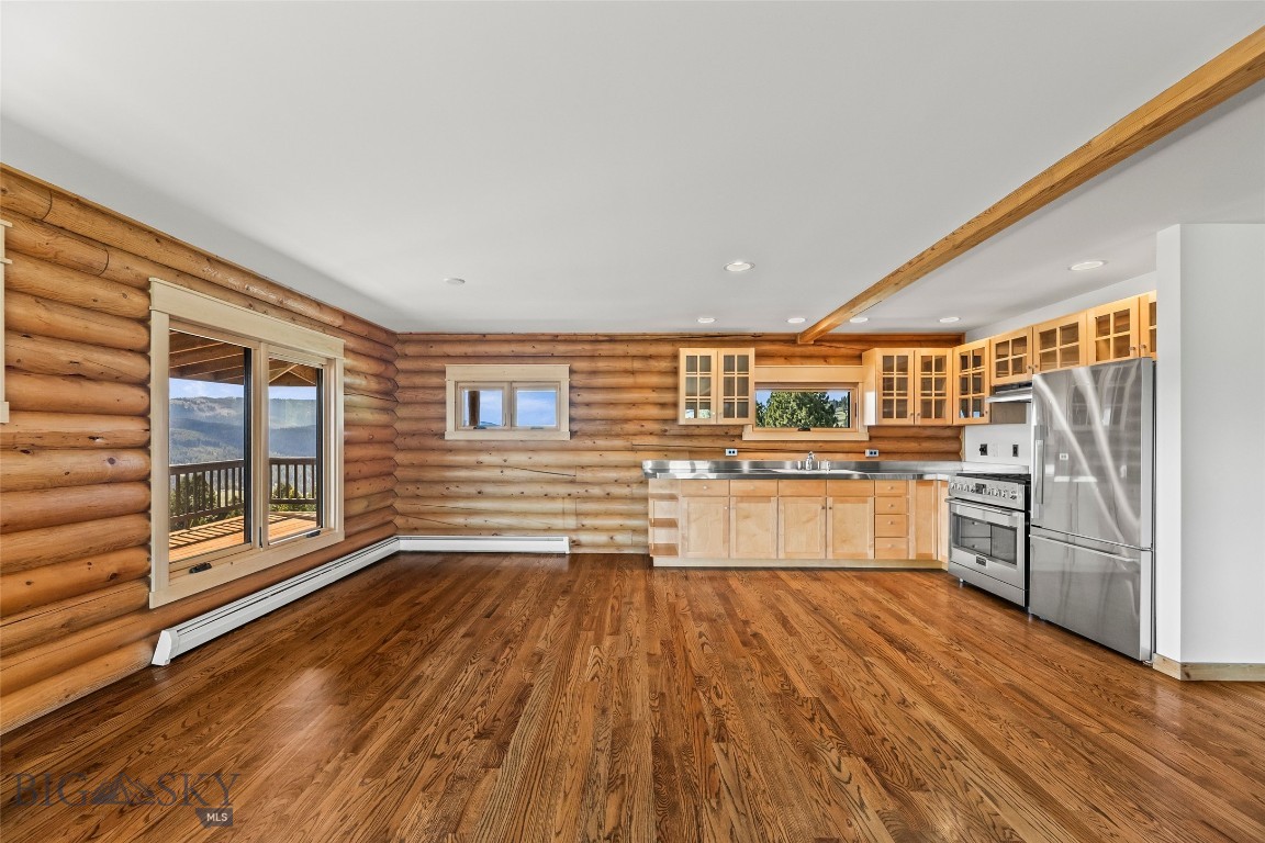 755 Coffee Creek Road Property Photo 17