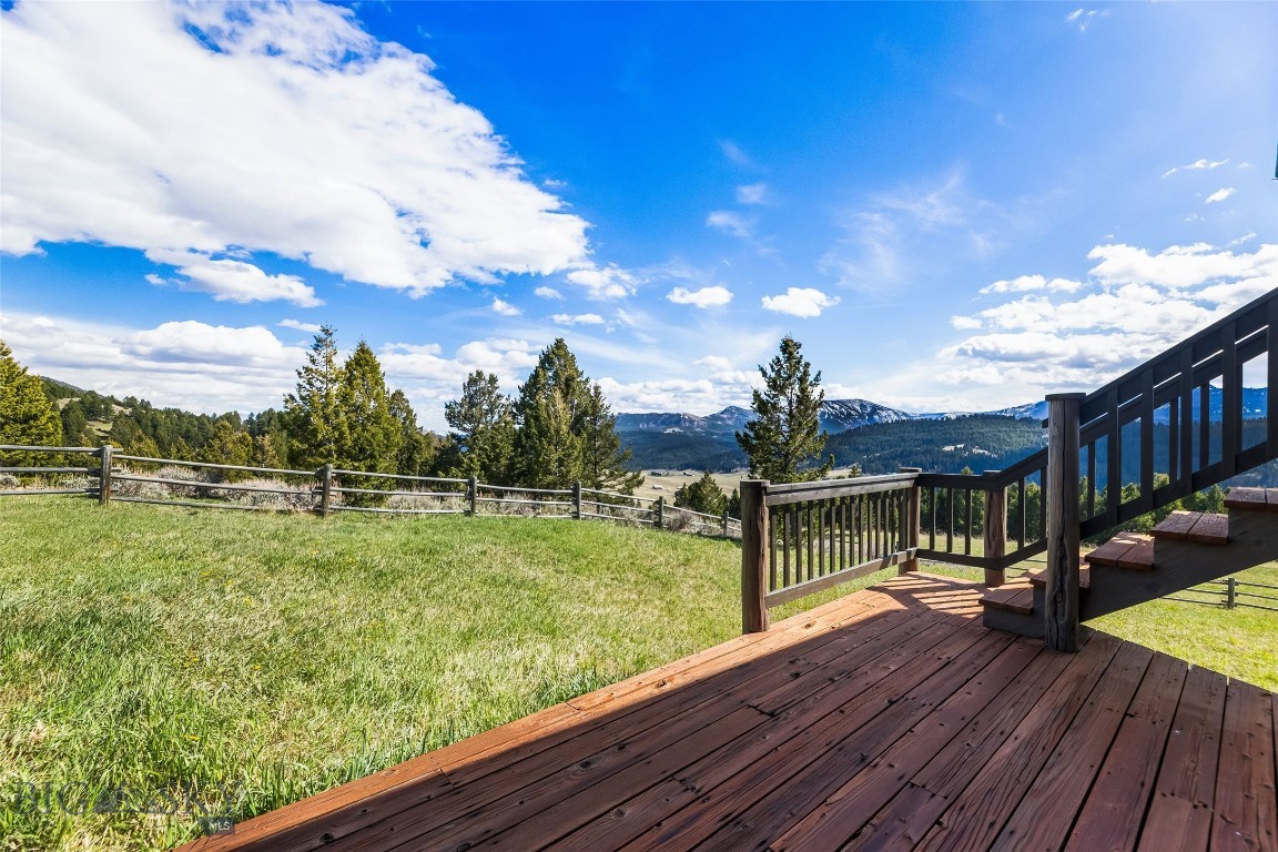 755 Coffee Creek Road Property Photo 25
