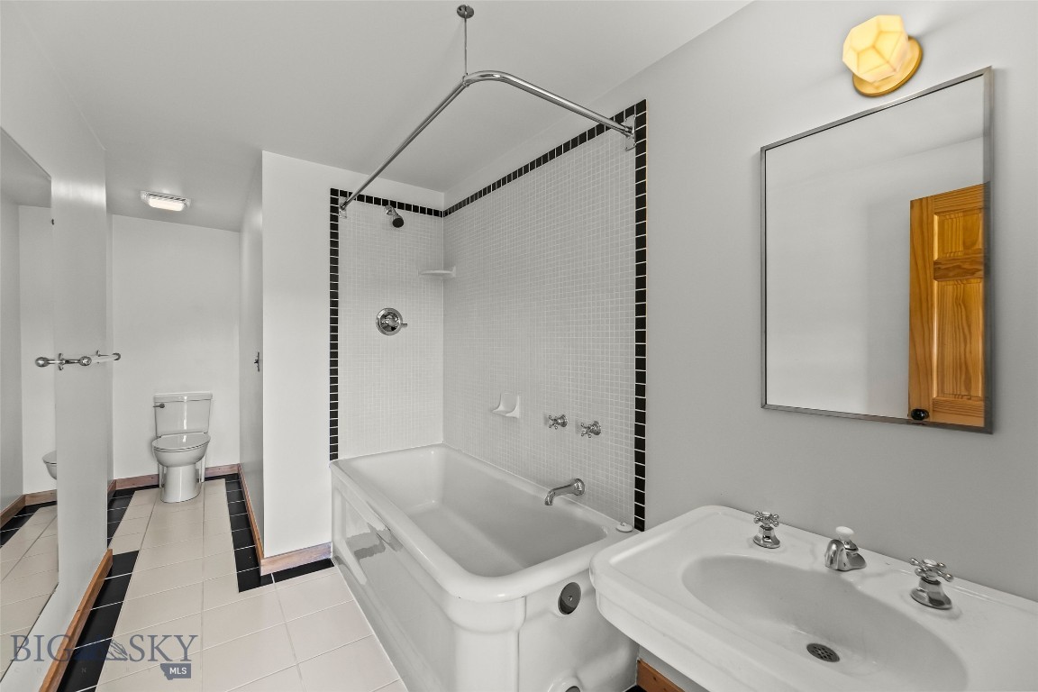 755 Coffee Creek Road Property Photo 44