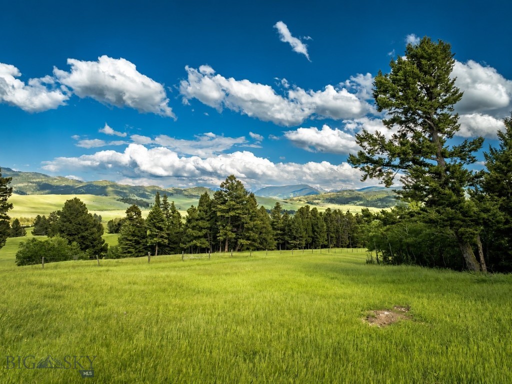 Ranch 12 North Pass Ranches Property Photo 2
