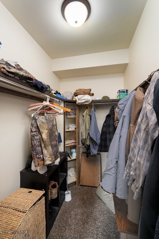 1704 Roundup Boulevard Property Photo 22