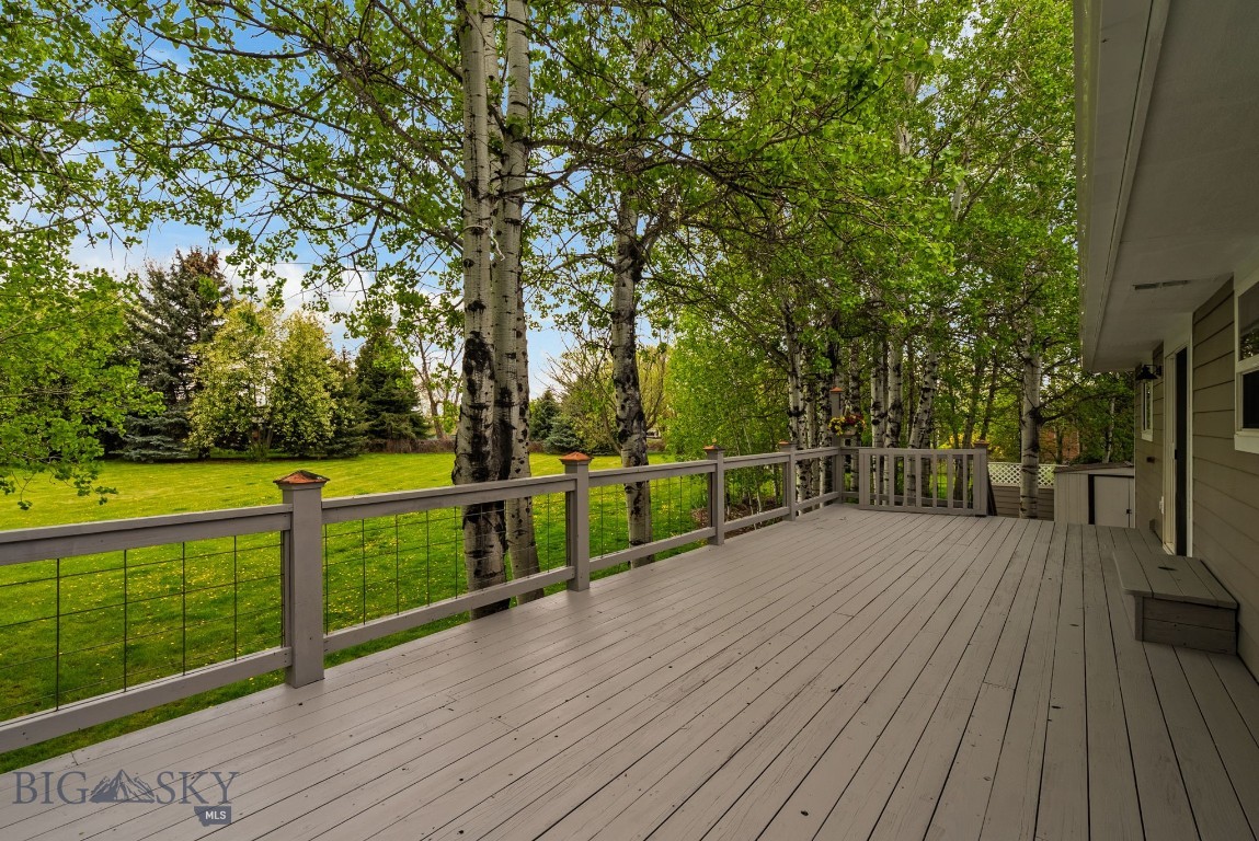 313 Cirque Drive Property Photo 40