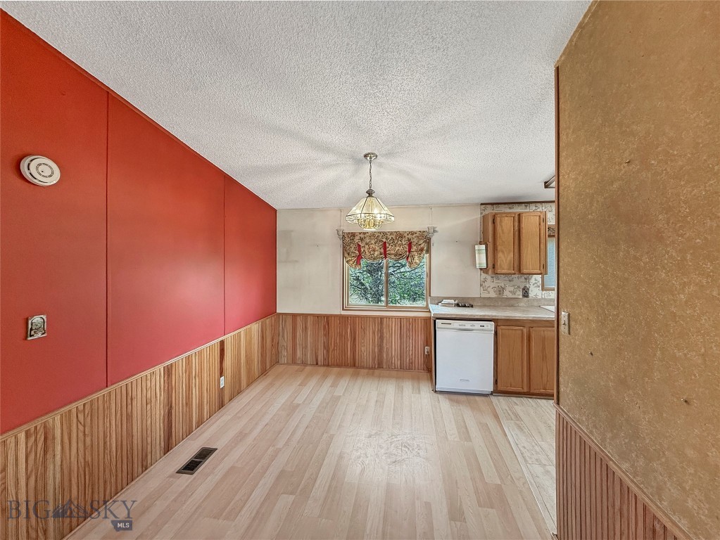 65 Tobacco Root Rd Property Photo 14