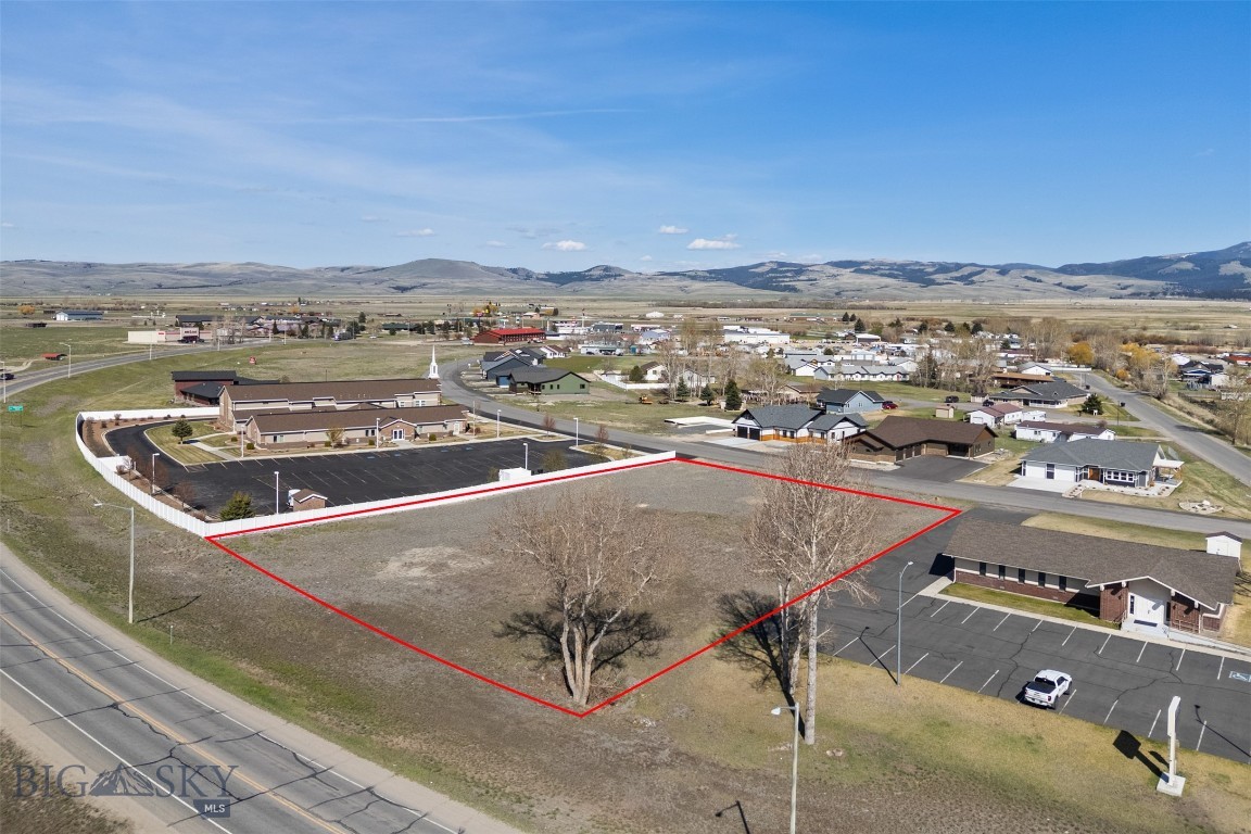 709 Sagebrush Lane Property Photo 1