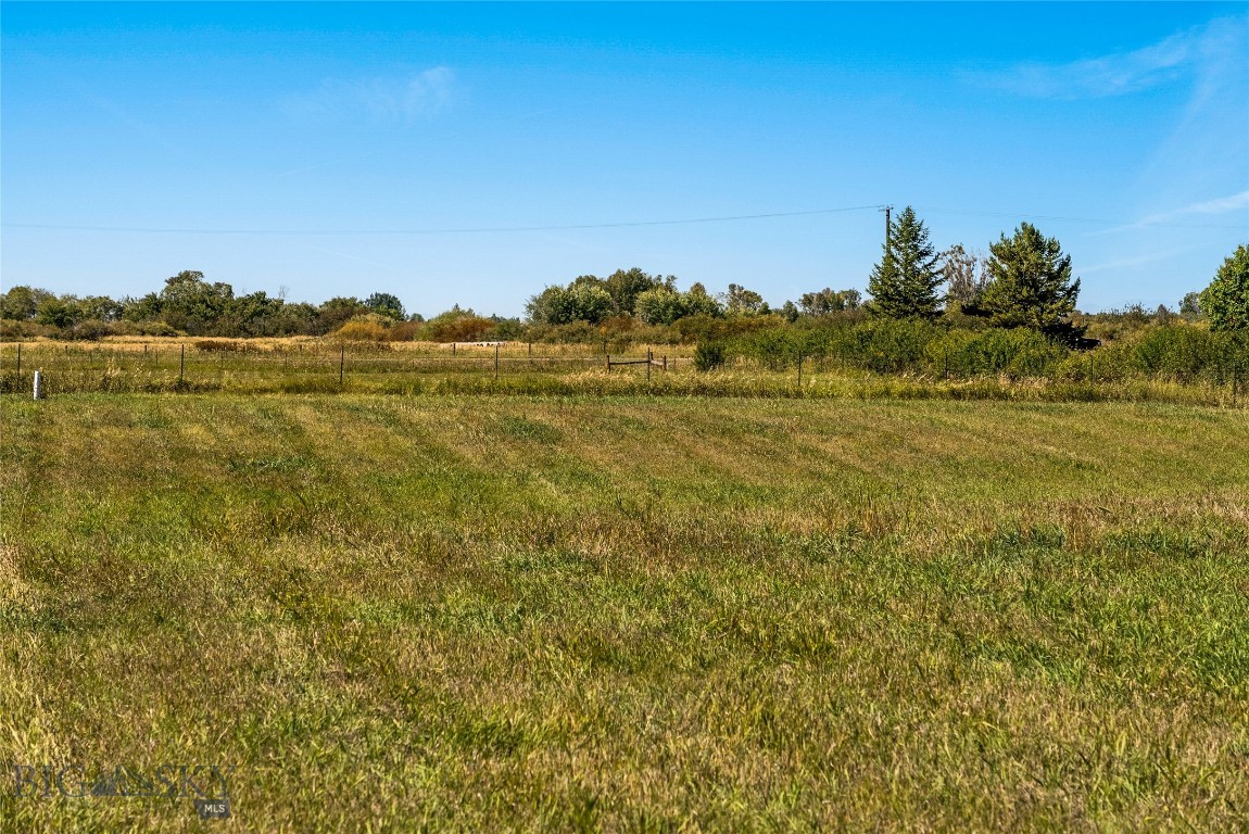Nhn Springhill Road Property Photo 5