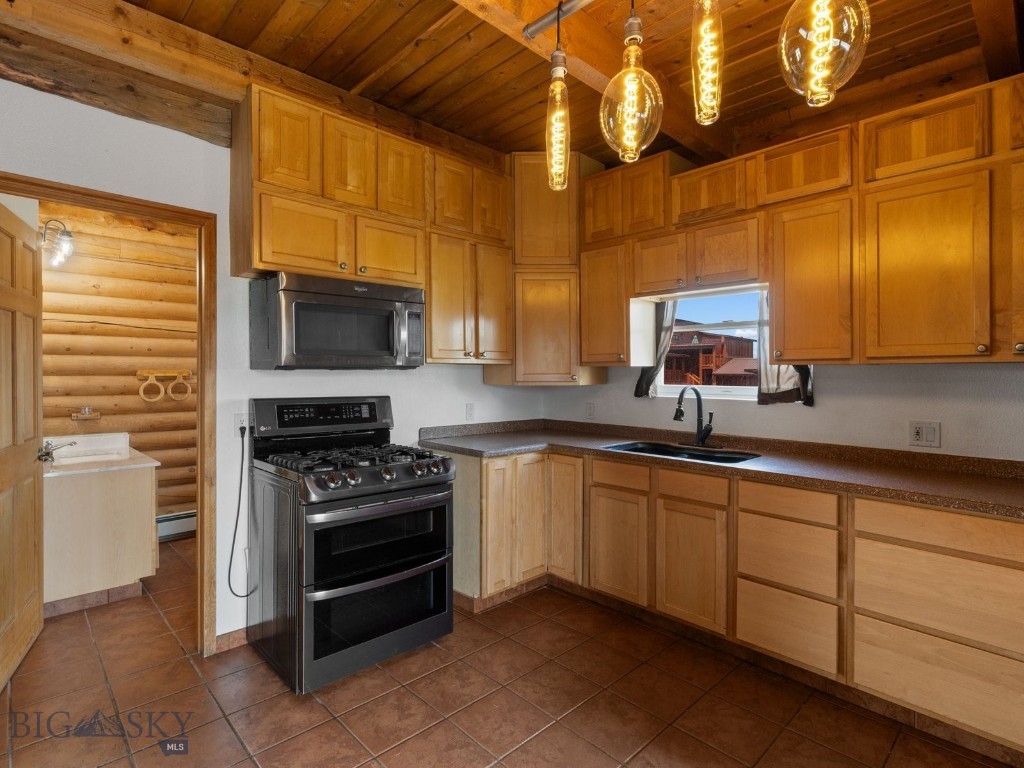77300 Gallatin Road Property Photo 35