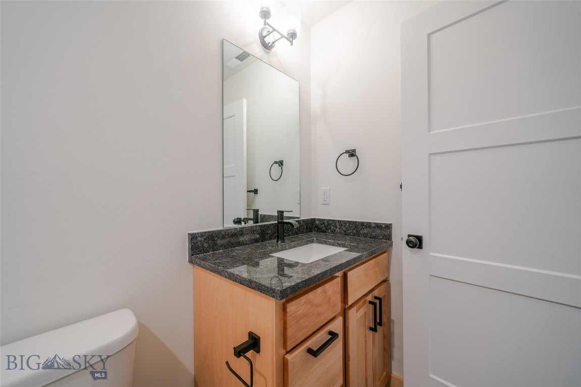 715 2nd Avenue W Property Photo 34