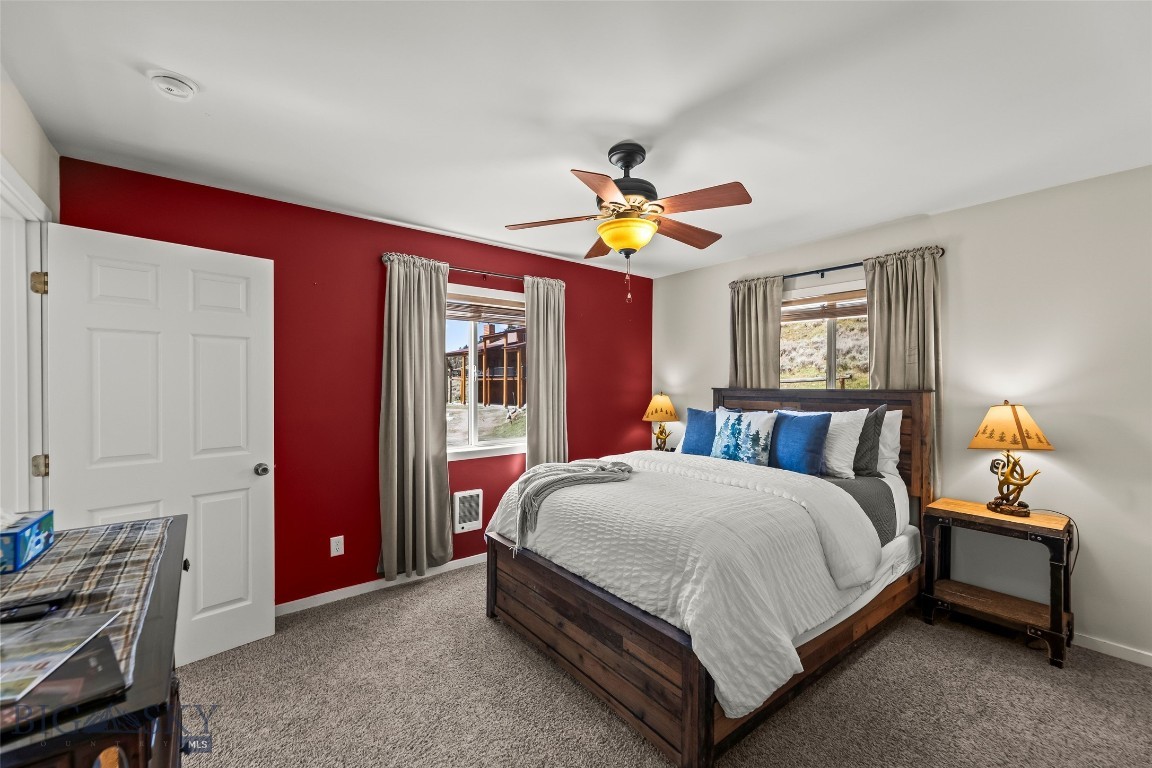 23 Hanlon Hill Drive Property Photo 21