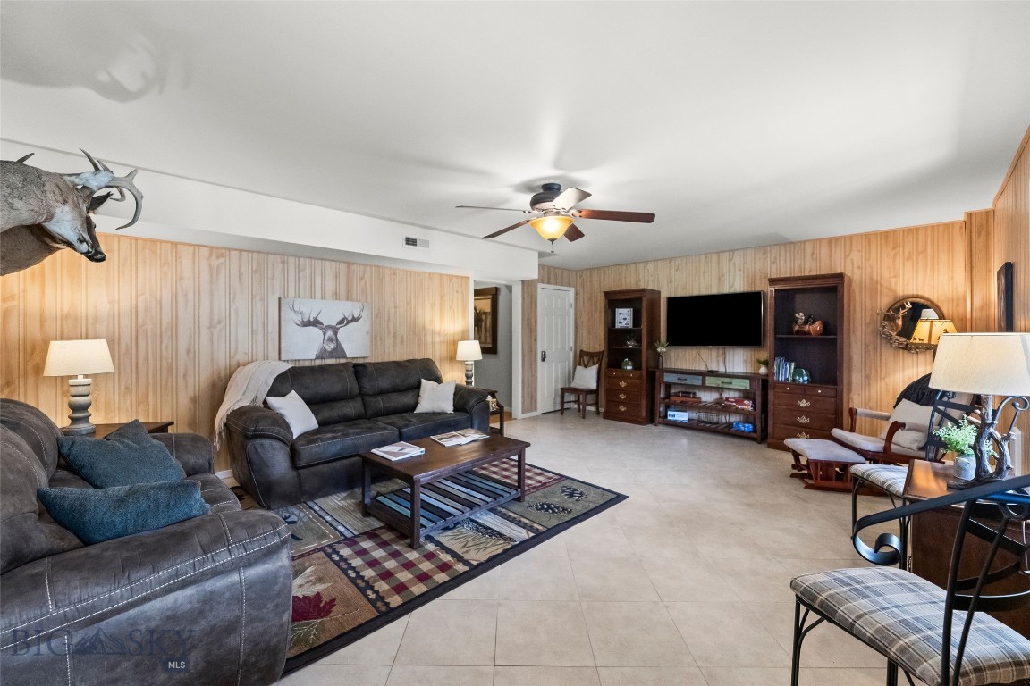 23 Hanlon Hill Drive Property Photo 33