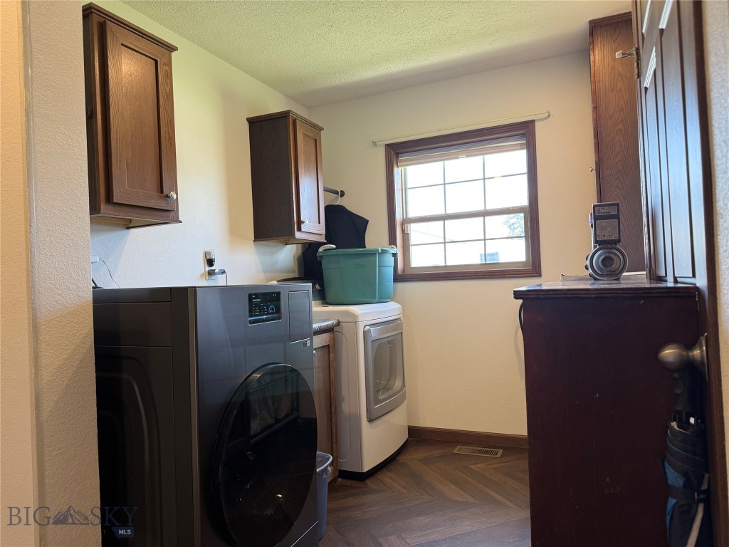 205 Bridge Street Property Photo 20