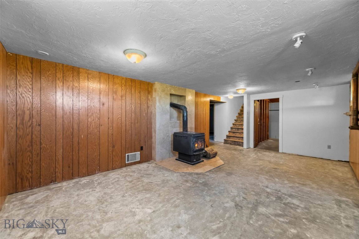 9155 S 19th Avenue Property Photo 19