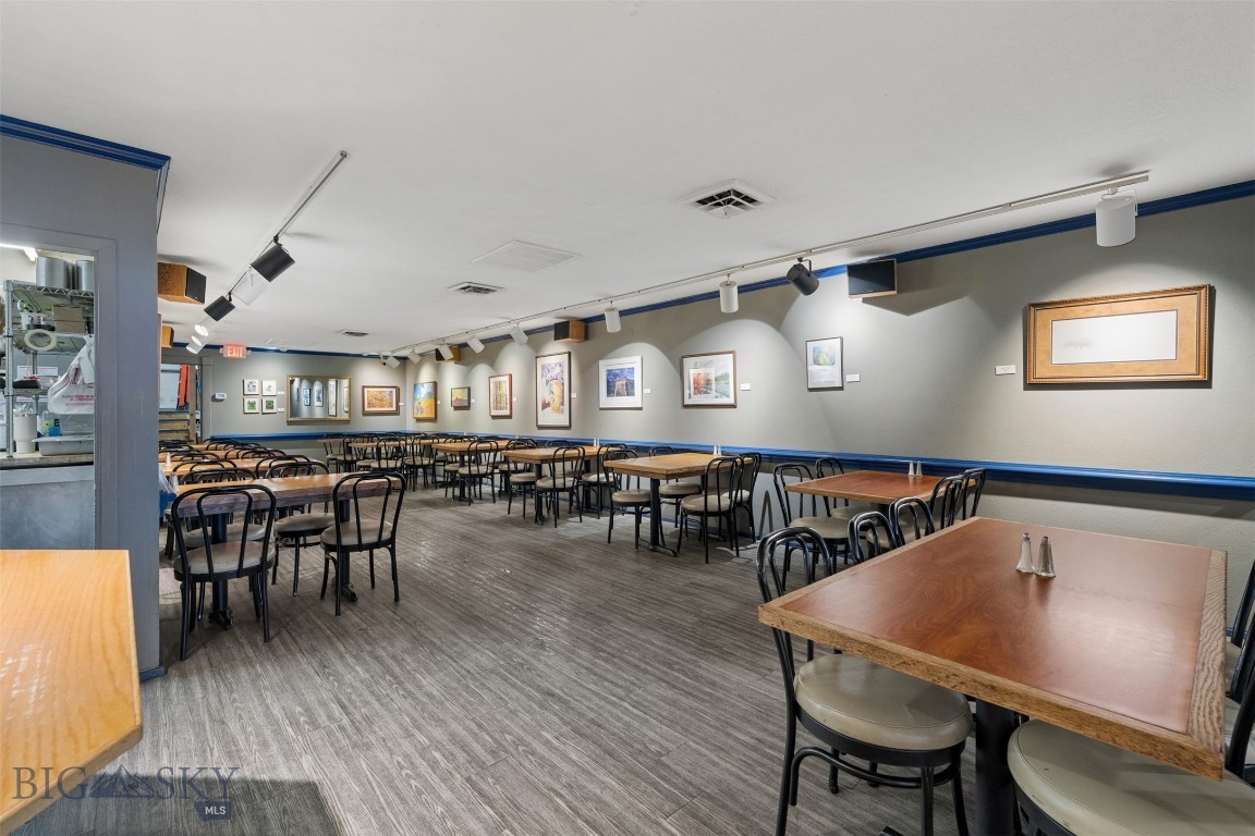 47 E Broadway Street Property Photo 13
