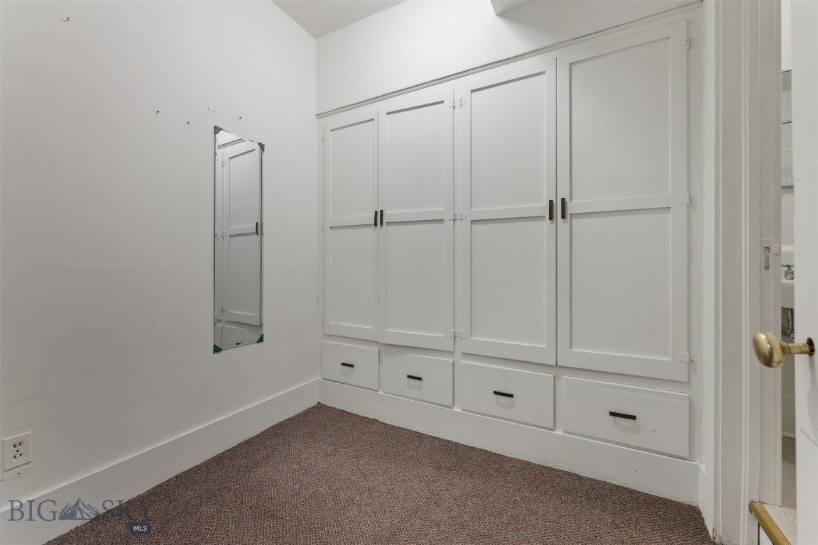47 E Broadway Street Property Photo 35