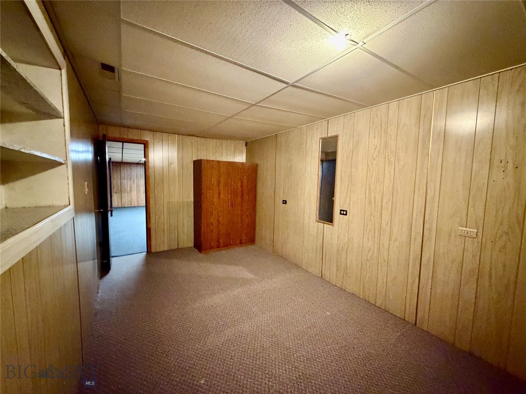 1953 S Warren Avenue Property Photo 25