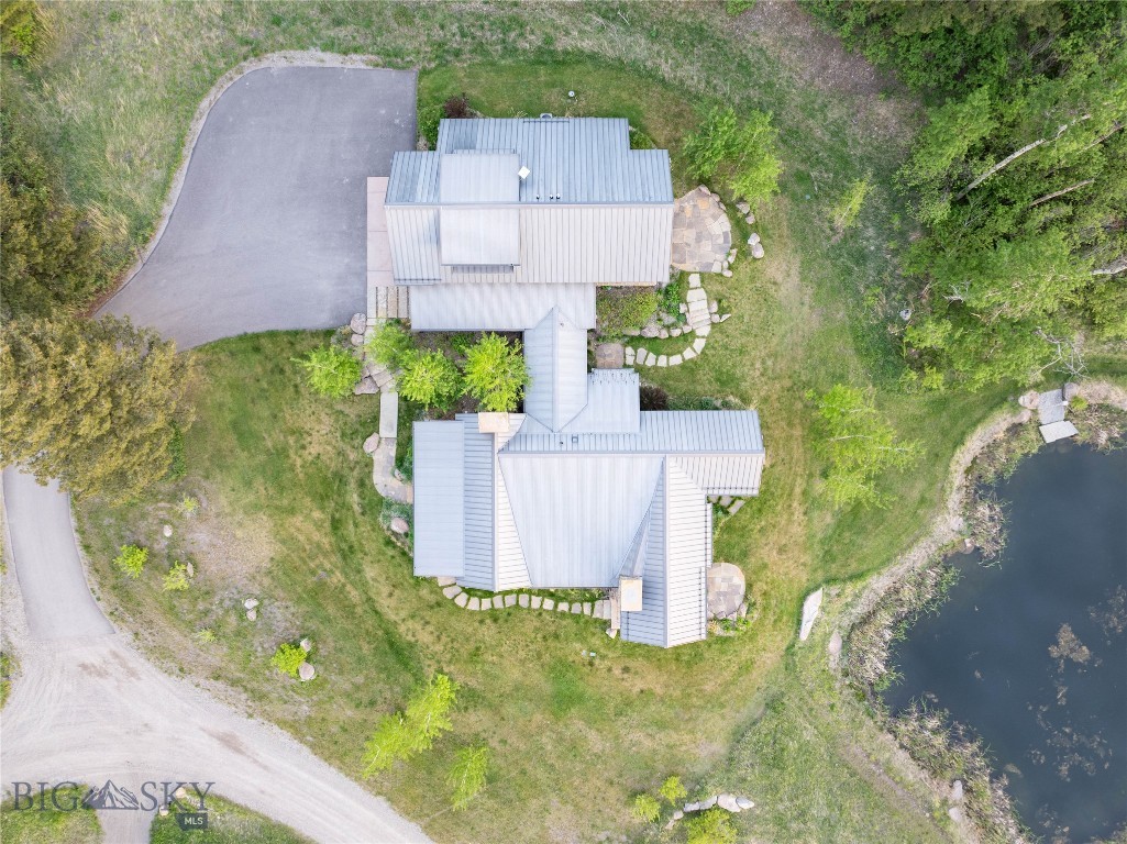 5730 Jackson Creek Road Property Photo 8