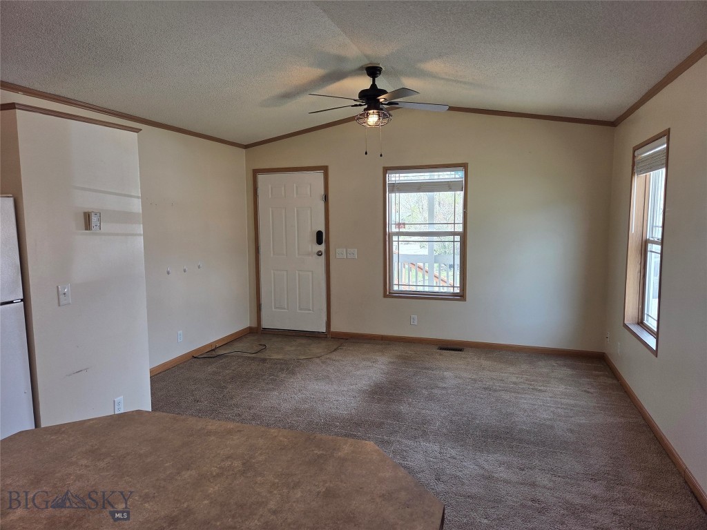 2904 Walnut Property Photo 10