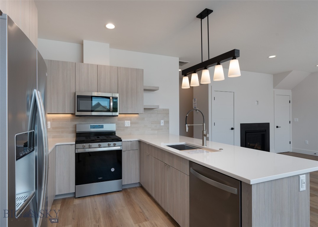 1745 Windward Avenue C Property Photo 14