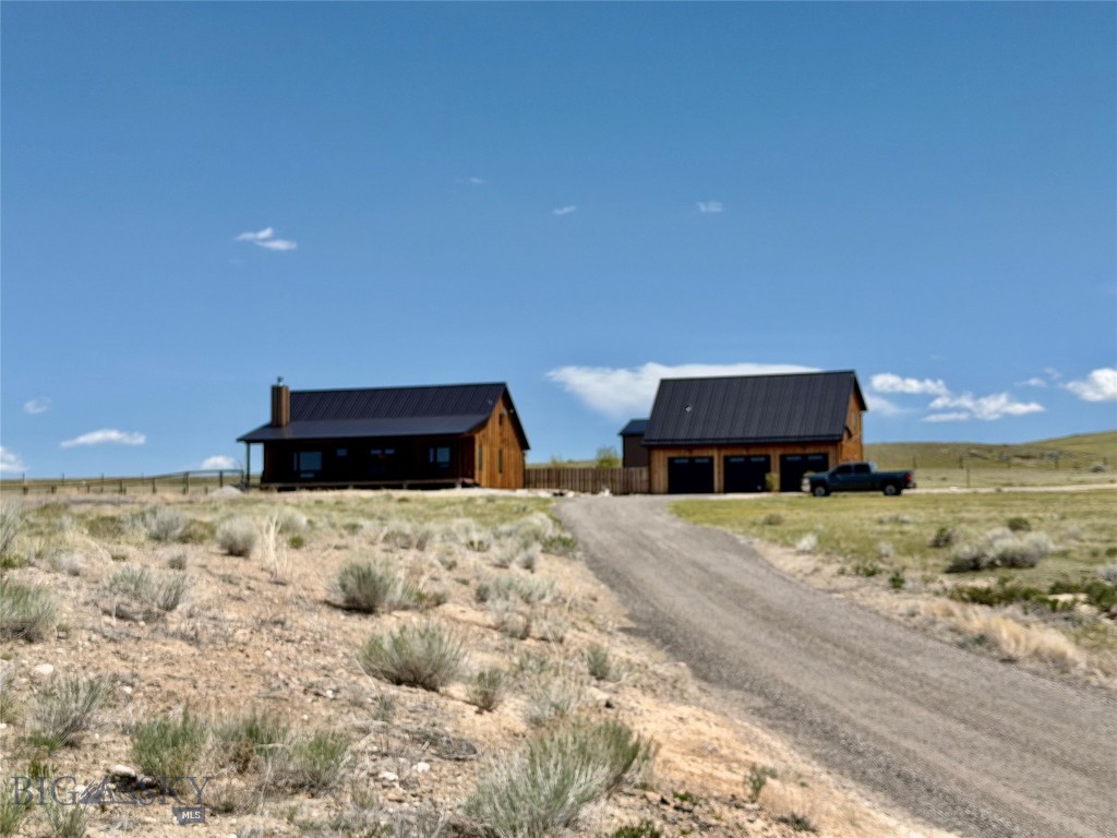 13502 Highway 41 Property Photo 2