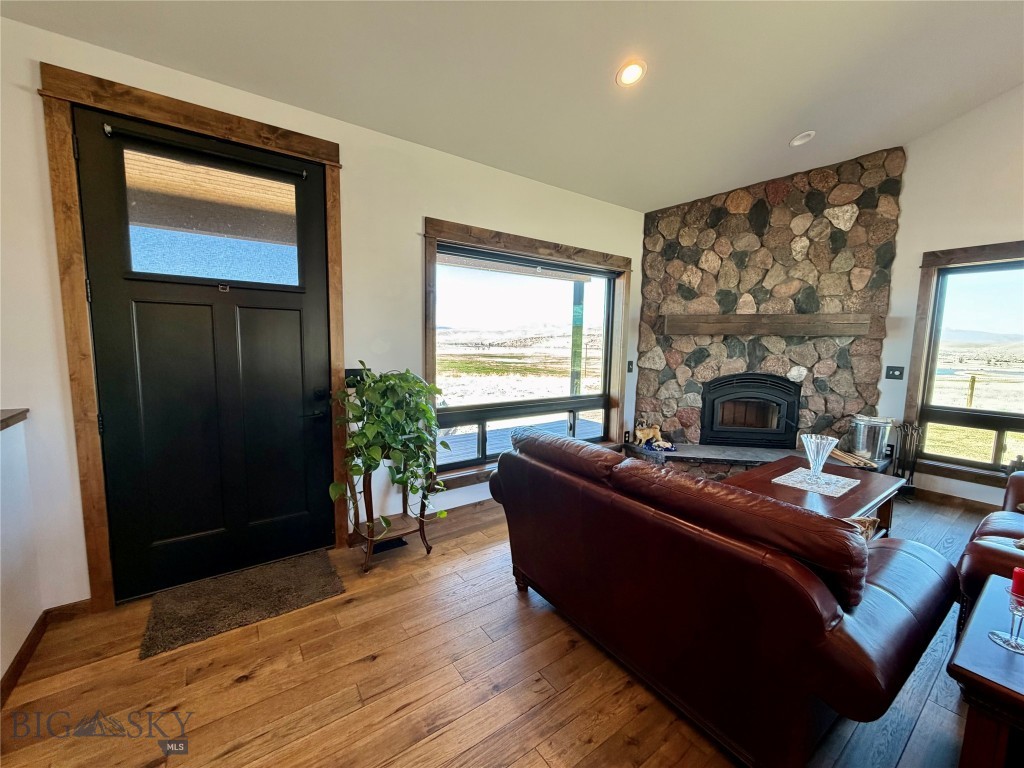 13502 Highway 41 Property Photo 8