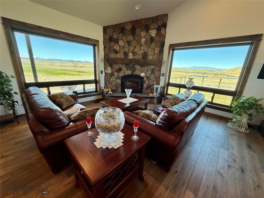 13502 Highway 41 Property Photo 13