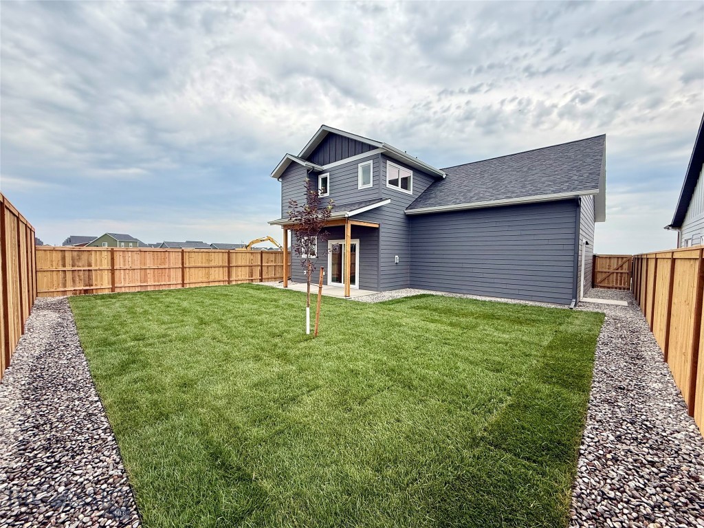 808 Accolade Loop Property Photo 2