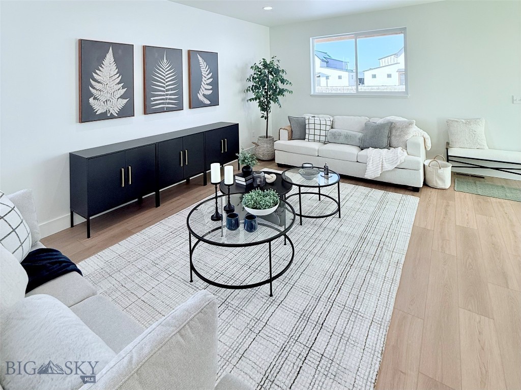 812 Accolade Loop Property Photo 4