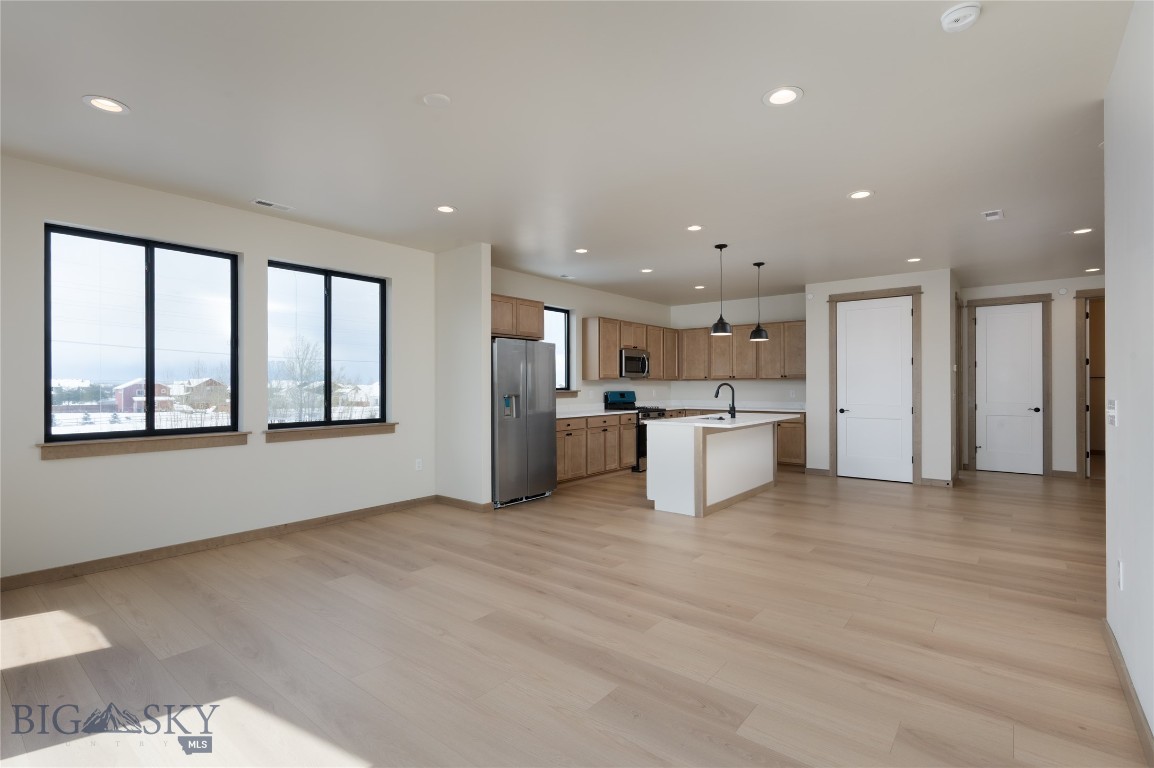 2501 Fremont Street Property Photo 33