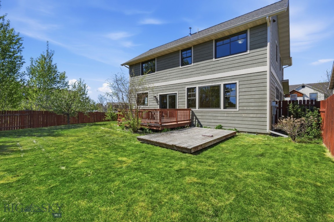 4726 Glenwood Drive Property Photo 4