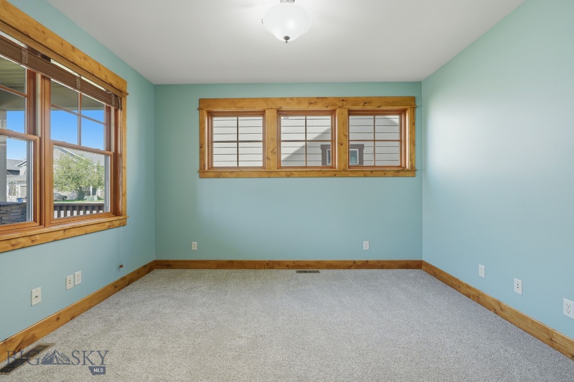 4726 Glenwood Drive Property Photo 12