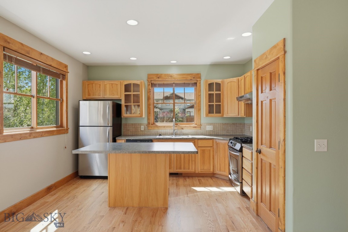 4726 Glenwood Drive Property Photo 18