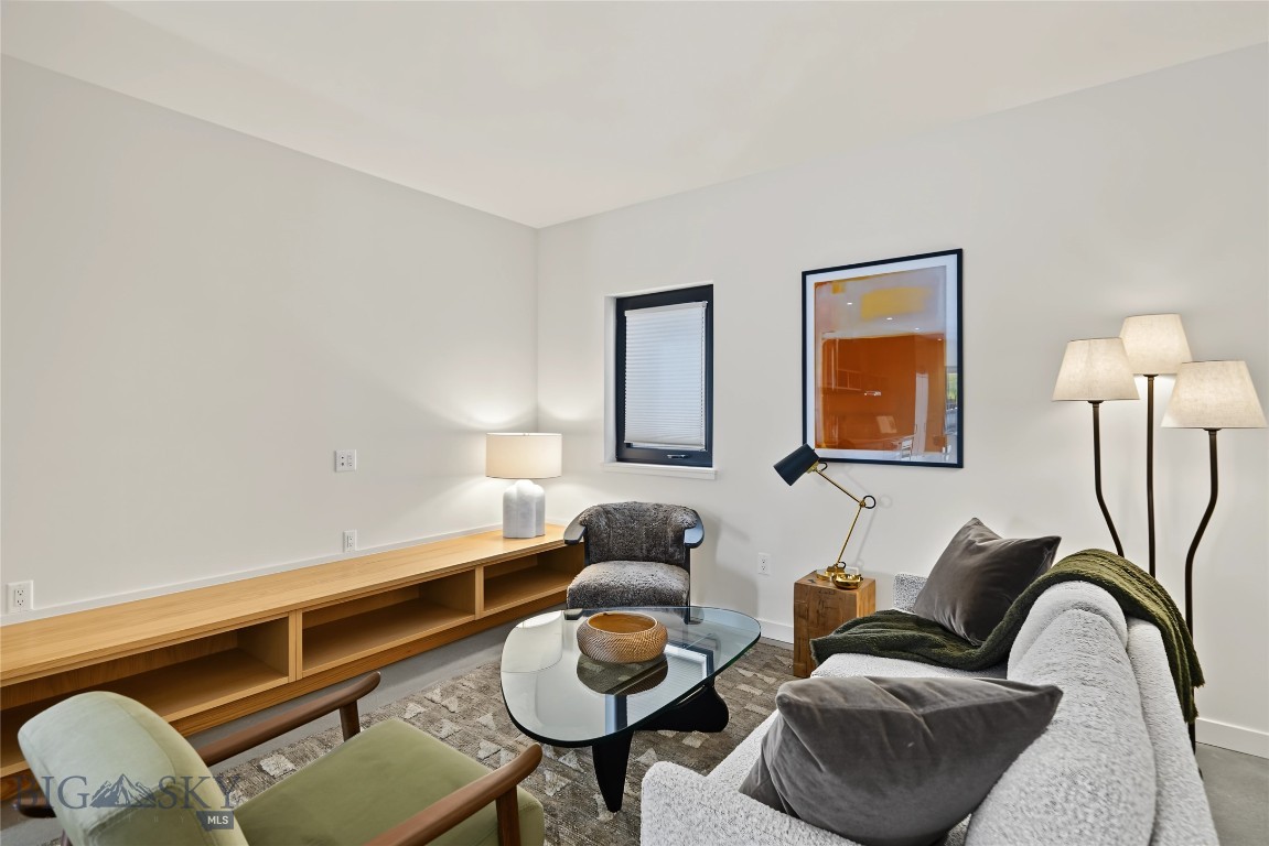 545 E Aspen Street A Property Photo 18