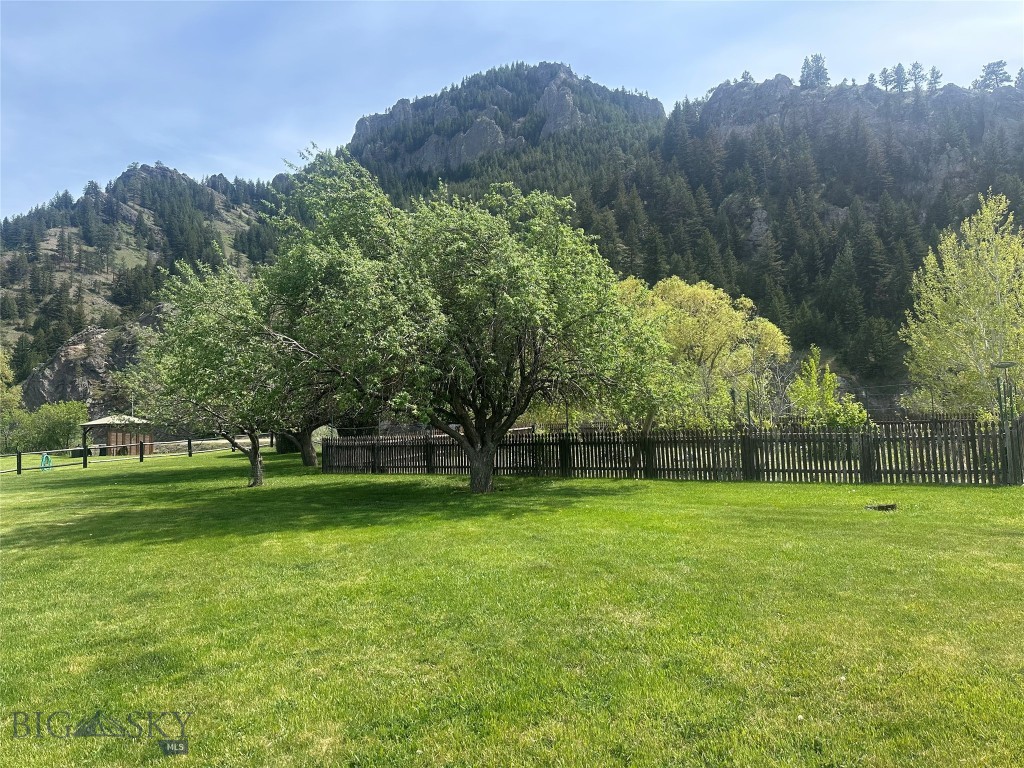 68 River Drive Property Photo 24