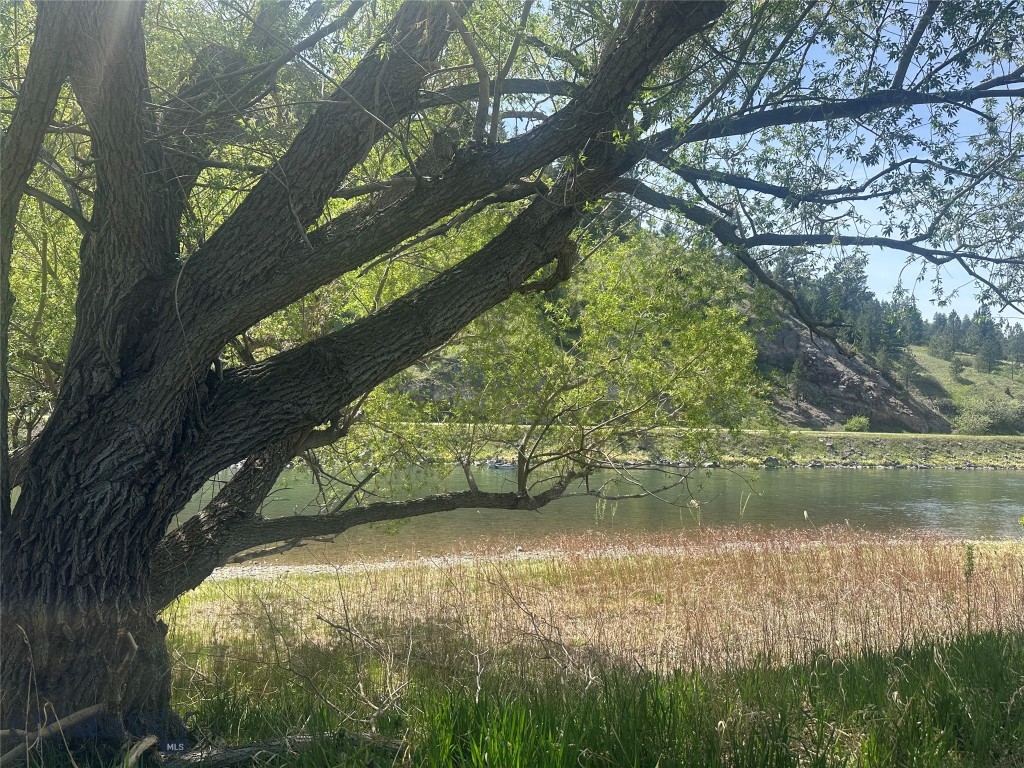 68 River Drive Property Photo 30