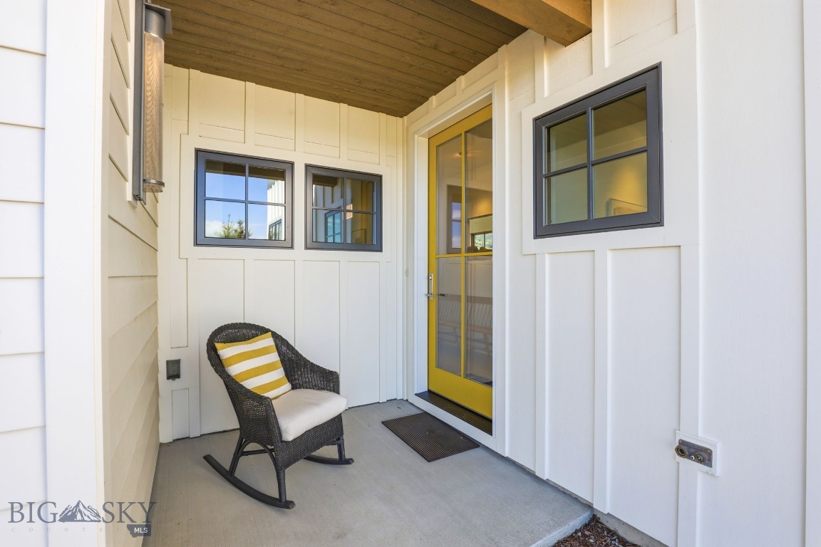 1111 Upper Tom Burke Property Photo 8