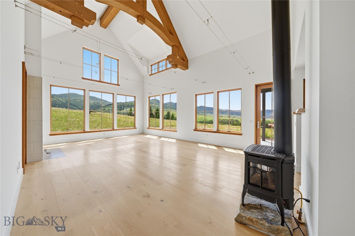 1111 Upper Tom Burke Property Photo 16