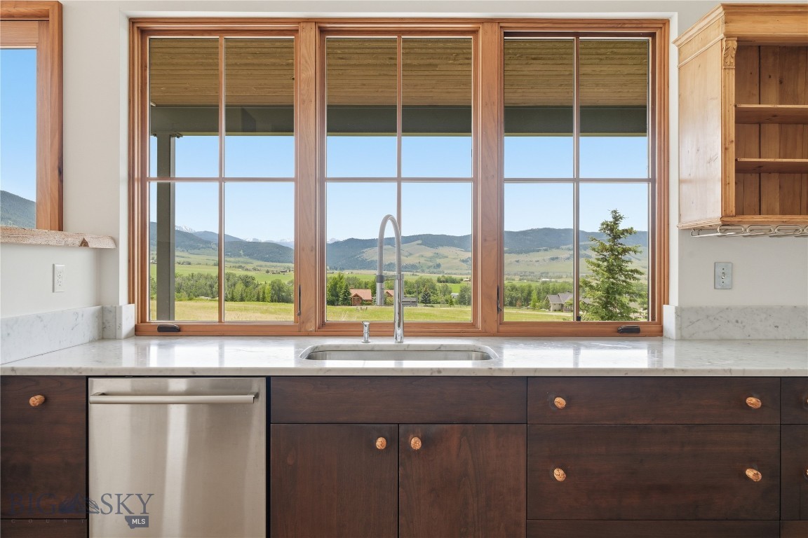1111 Upper Tom Burke Property Photo 29