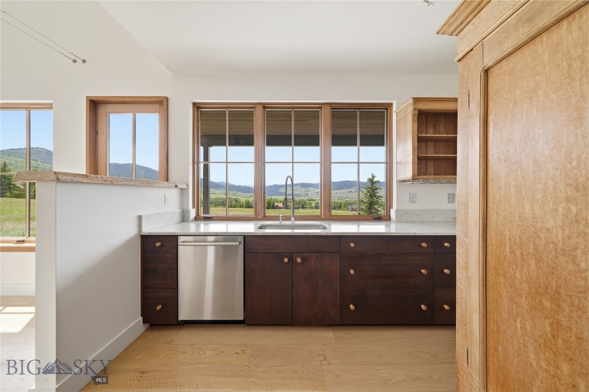 1111 Upper Tom Burke Property Photo 30