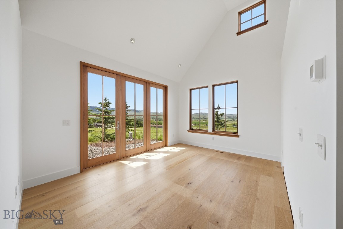 1111 Upper Tom Burke Property Photo 35