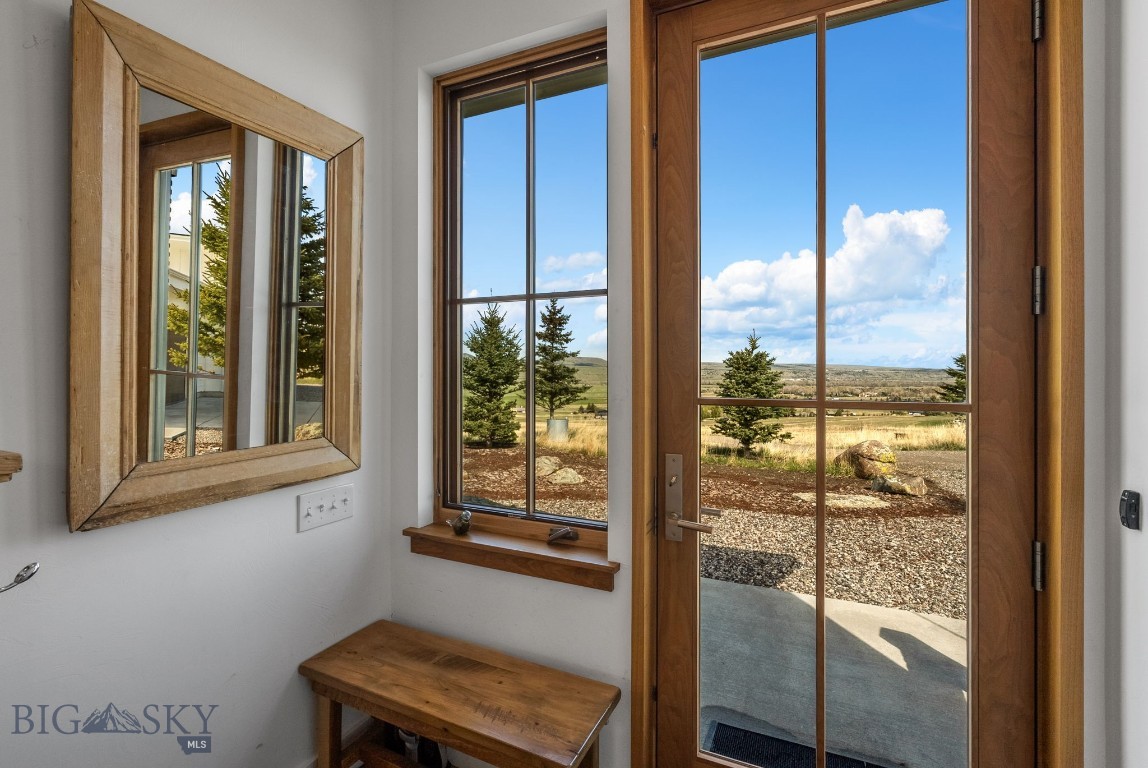 1111 Upper Tom Burke Property Photo 52