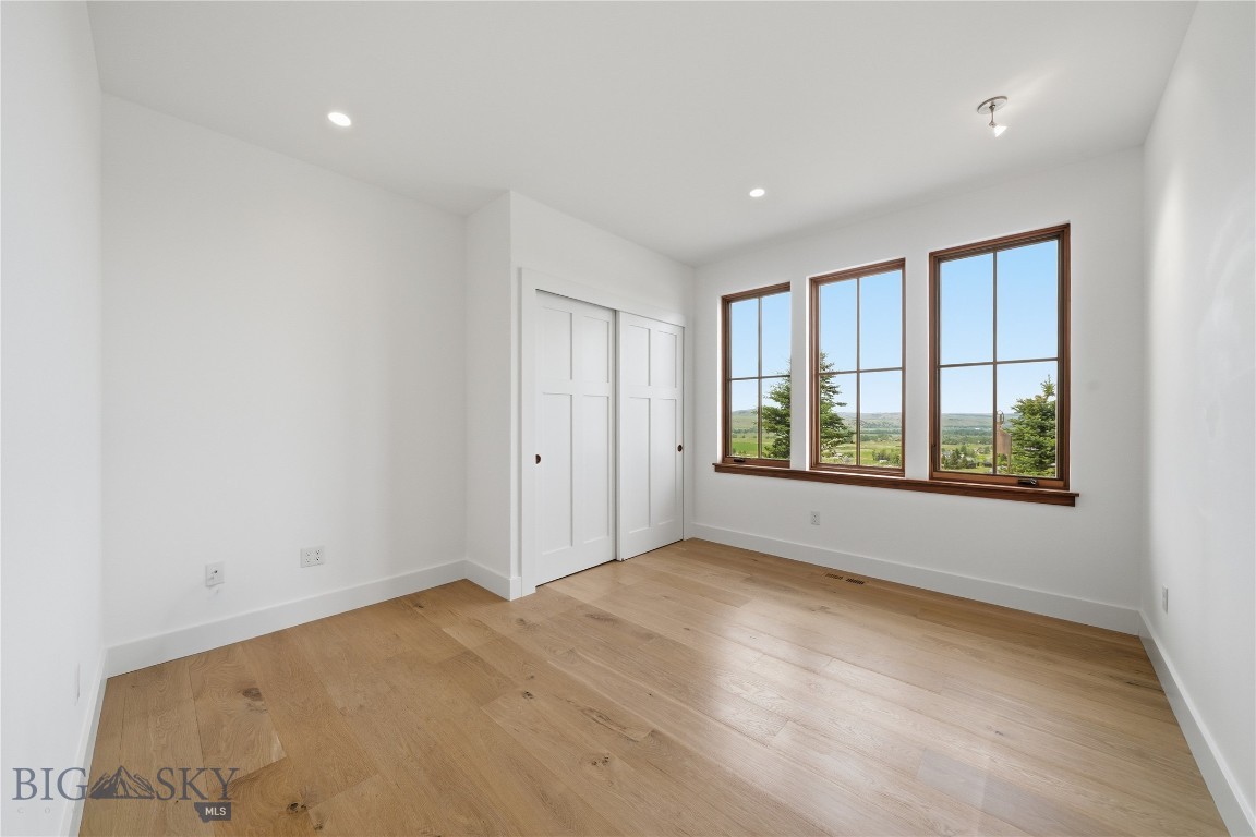 1111 Upper Tom Burke Property Photo 56