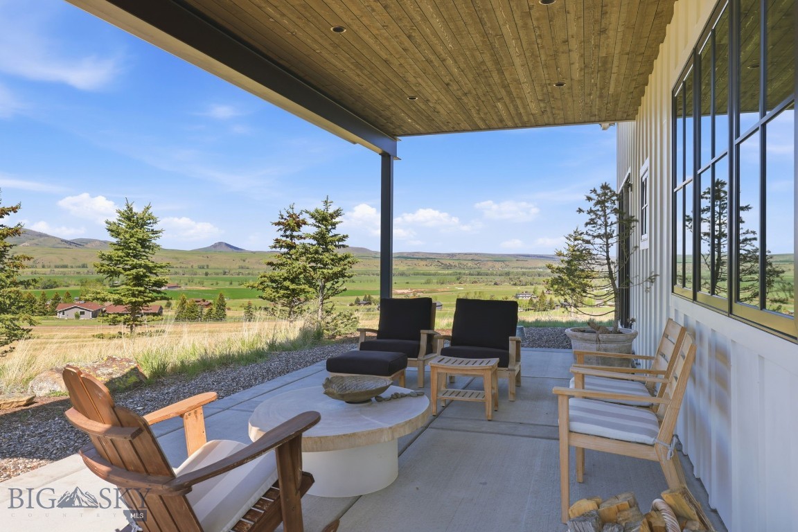 1111 Upper Tom Burke Property Photo 59