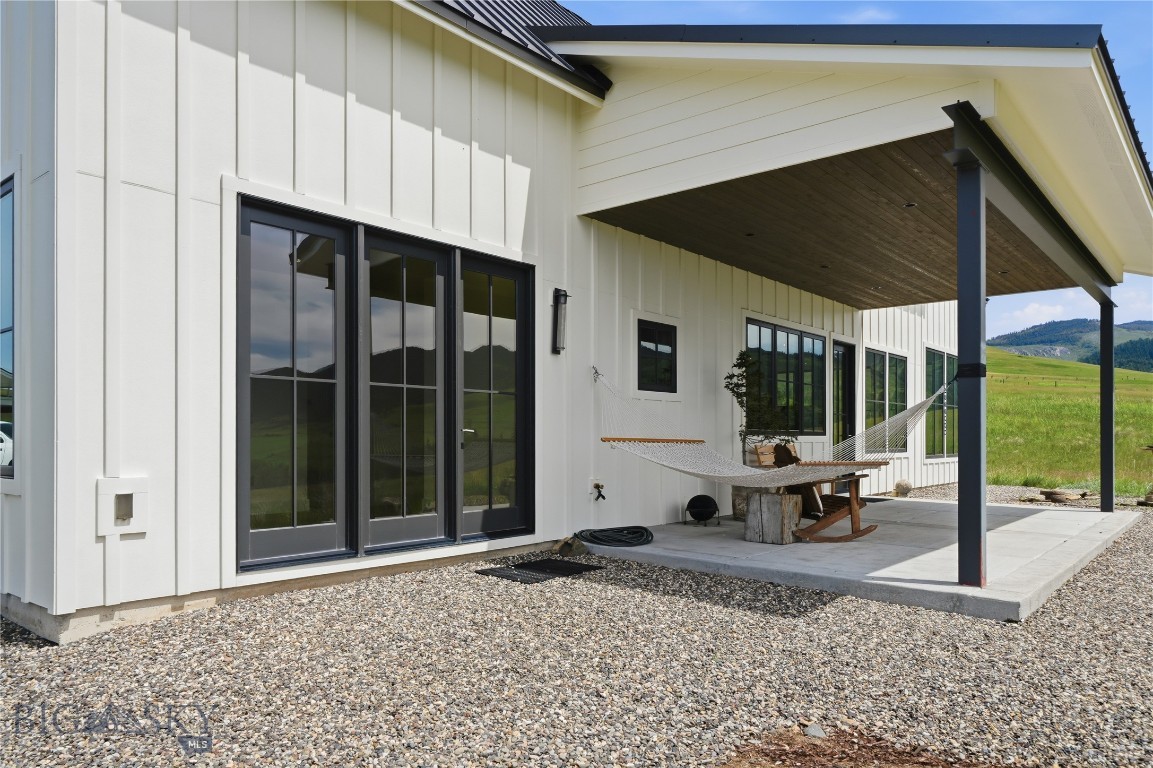 1111 Upper Tom Burke Property Photo 70