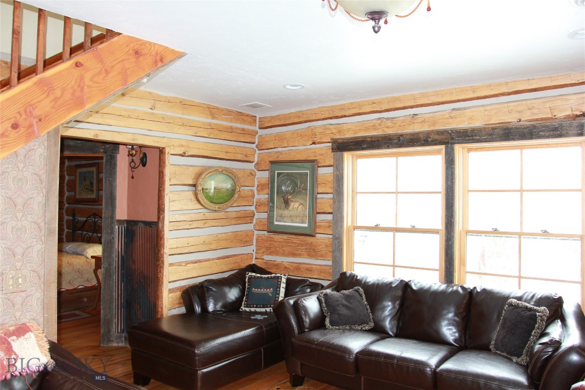 569/571 Cinnabar Basin Road Property Photo 65