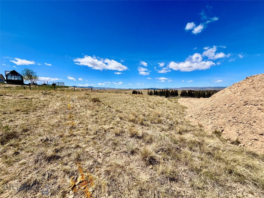 240 Fox Ridge Drive Property Photo 16
