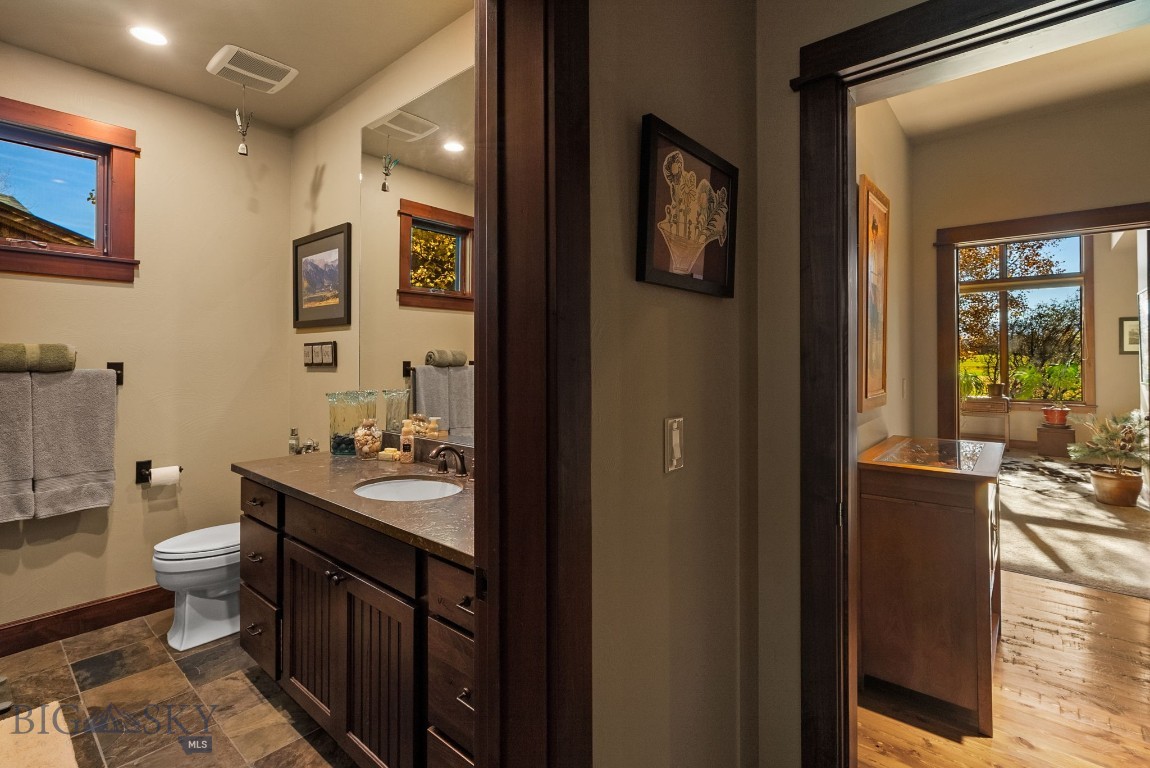 68 Boom Time Property Photo 34
