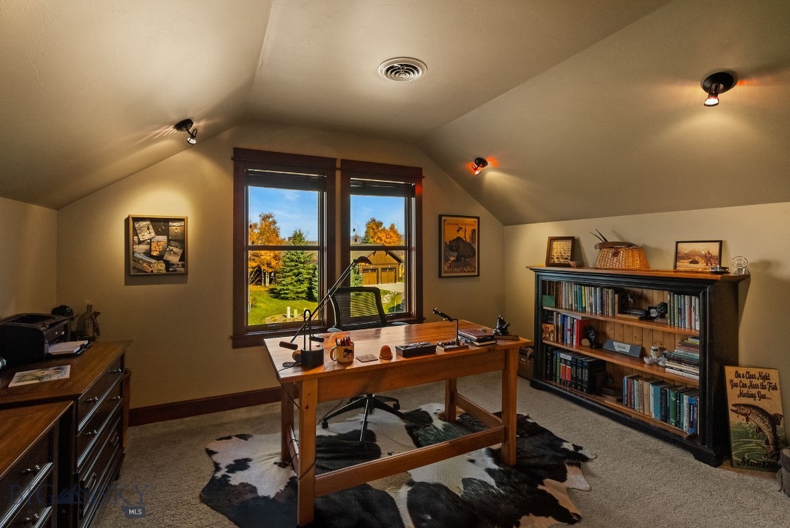 68 Boom Time Property Photo 46